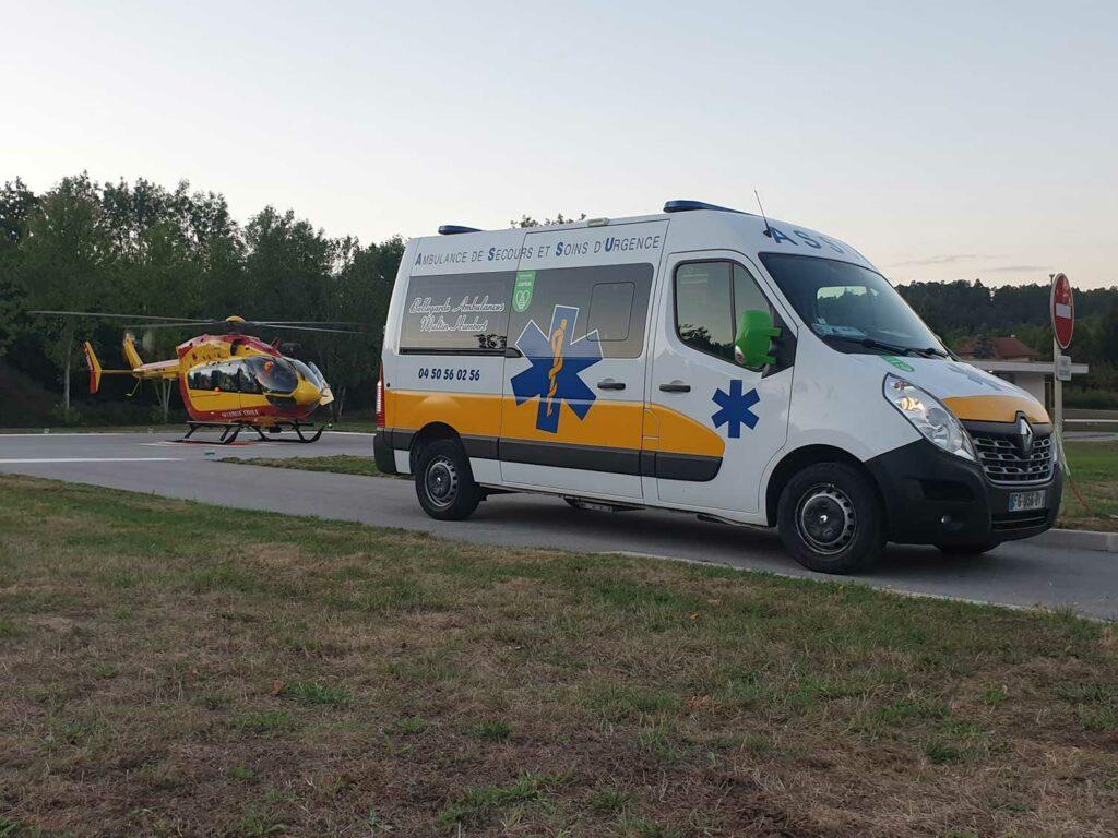 Ambulances Bellegarde Ambulances et Hélicoptère en intervention sur l'Ain ou sur la Haute-Savoie